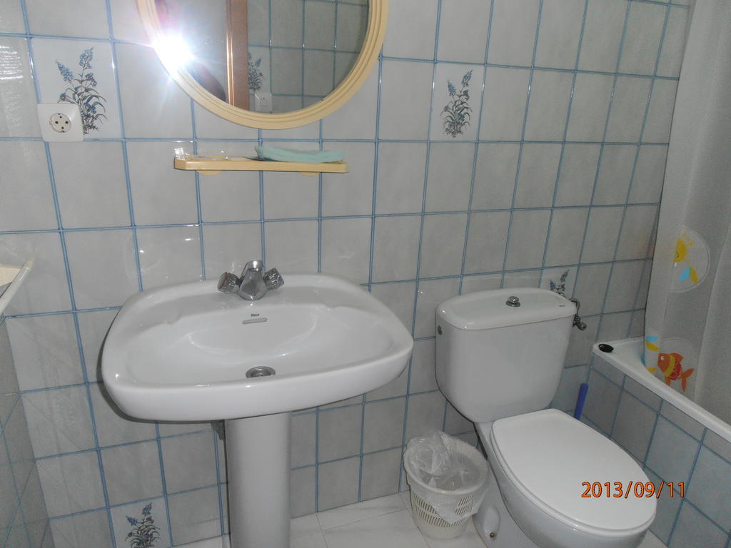 Hostal Restaurante Las Rejas Archidona Δωμάτιο φωτογραφία
